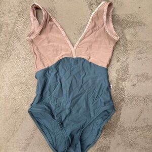 YUMIKO Alicia HC N-Frost/N-Dusty Rose/V-Misty Rose - M